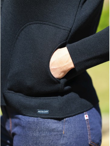 Marine MARINA zipped jacket - 50% wool slim fite, with two pockets.