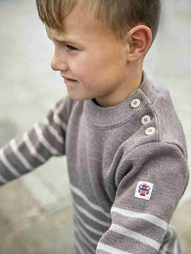 <p>Pull marin enfant made in france</p>
