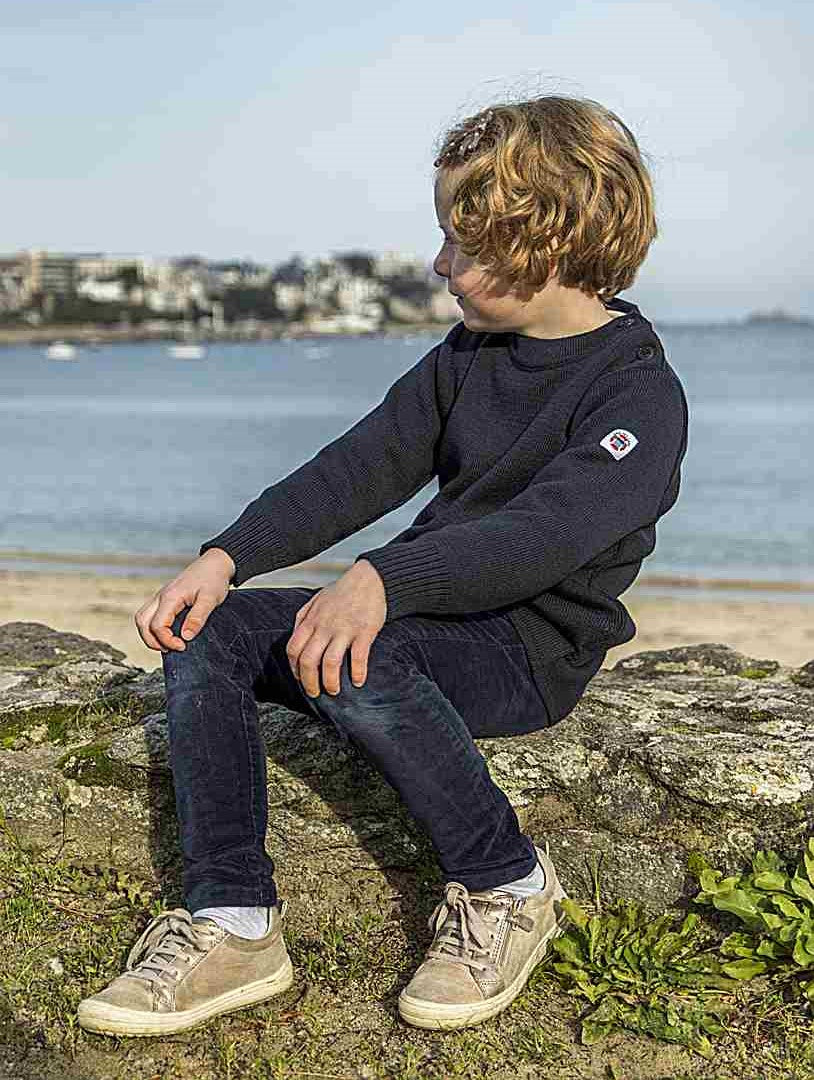 <p>Pull marin made in france marine</p>
