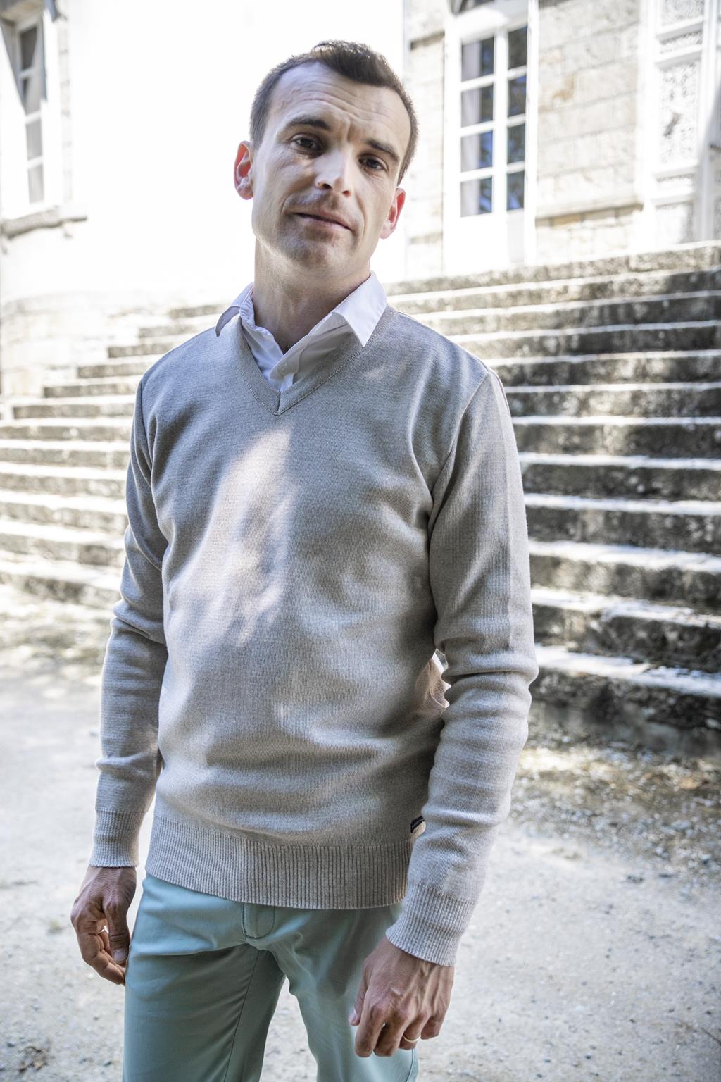 Pull col V "Petit Helice" laine